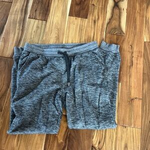 Old Navy jogger’s Large